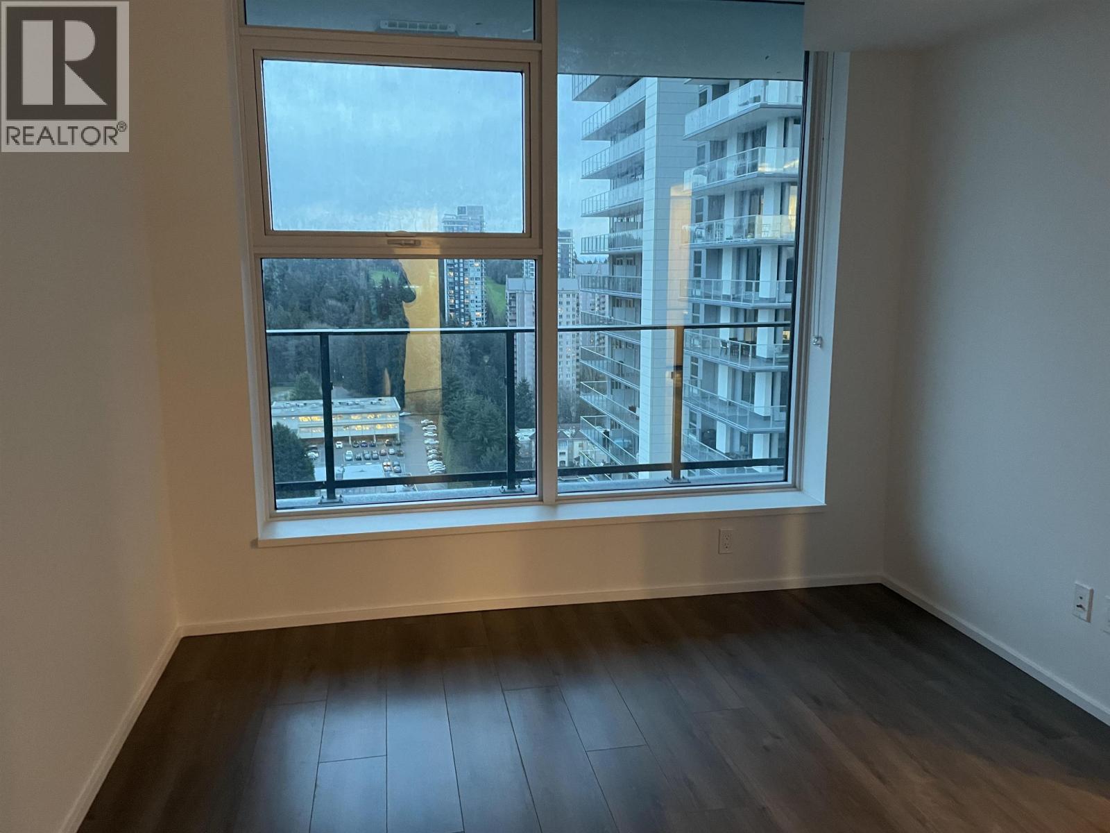 Photo 5 of 2103 3809 Evergreen Place, Burnaby BC