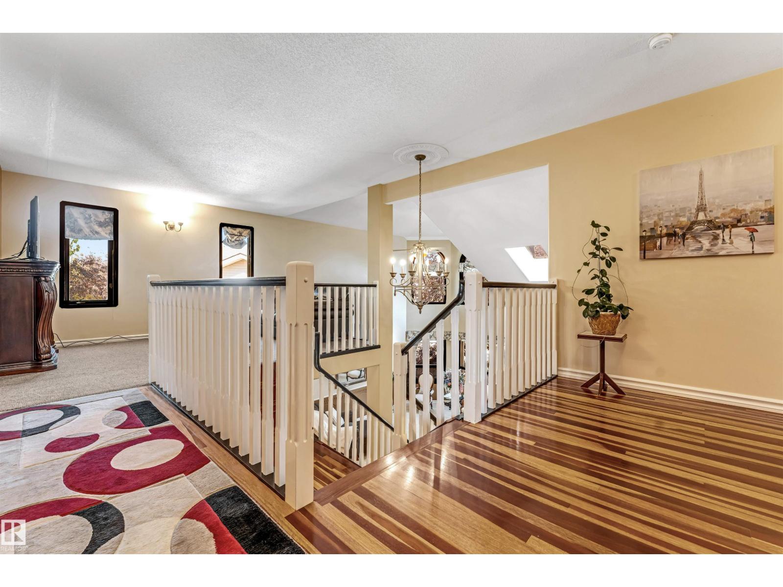 Photo 29 of 4318 46 St Nw, Edmonton AB