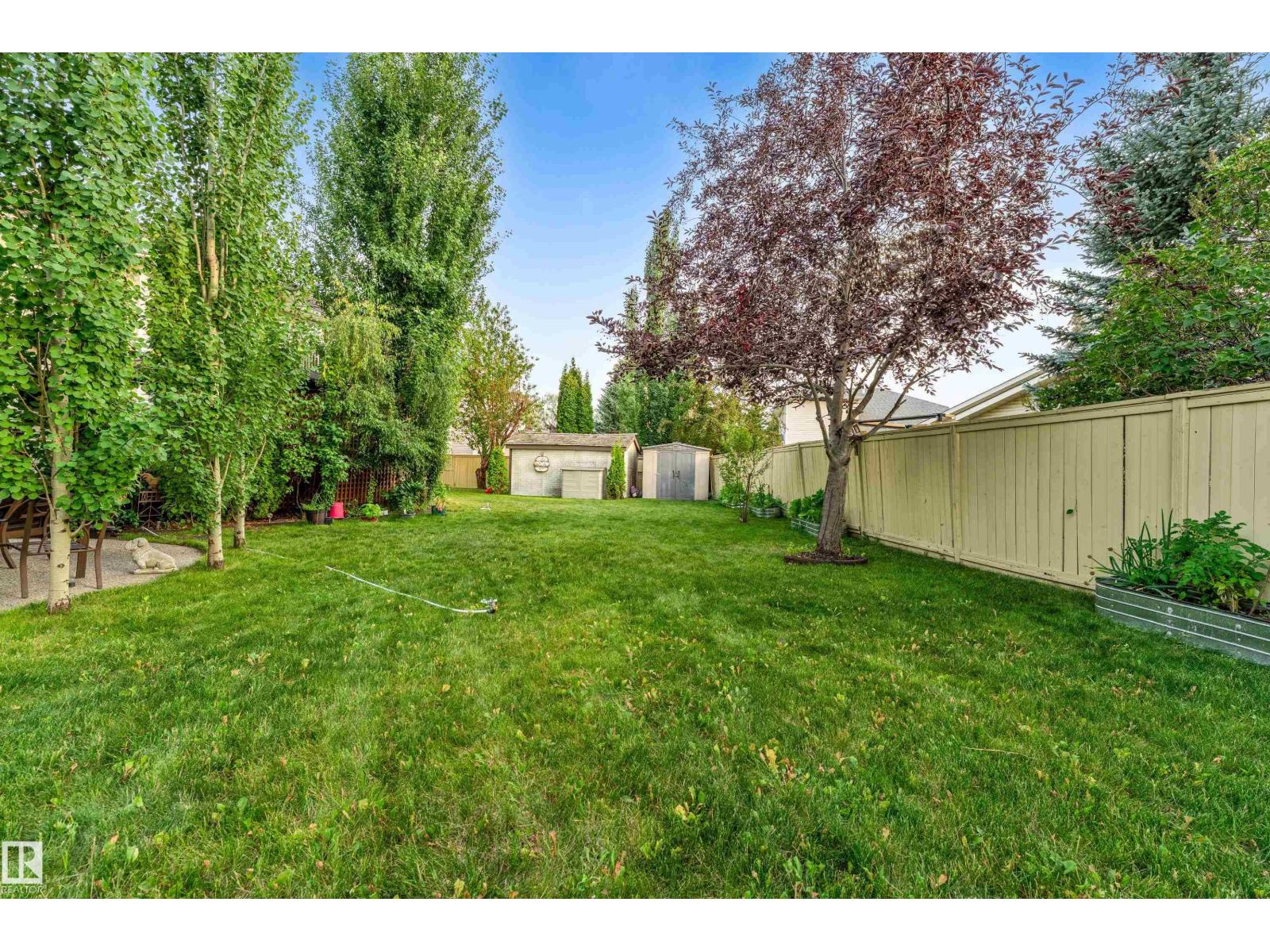 Photo 41 of 4318 46 St Nw, Edmonton AB