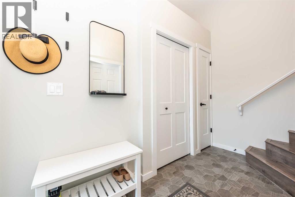 Photo 3 of 188 Wildrose Crescent, Strathmore AB