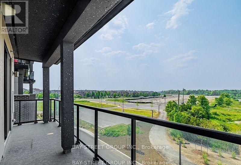 Photo 9 of 323 9700 Ninth Line, Markham ON