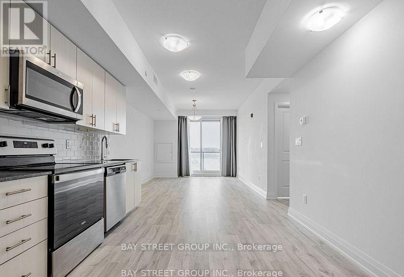 Photo 3 of 323 9700 Ninth Line, Markham ON