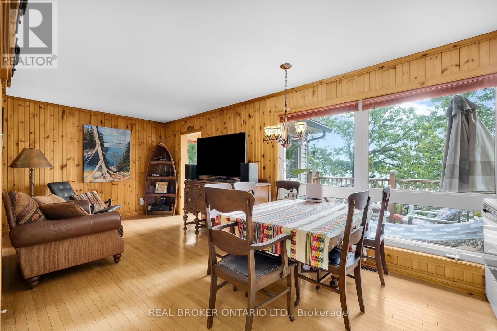 Photo 19 of 164 Baillie Avenue, Ottawa ON