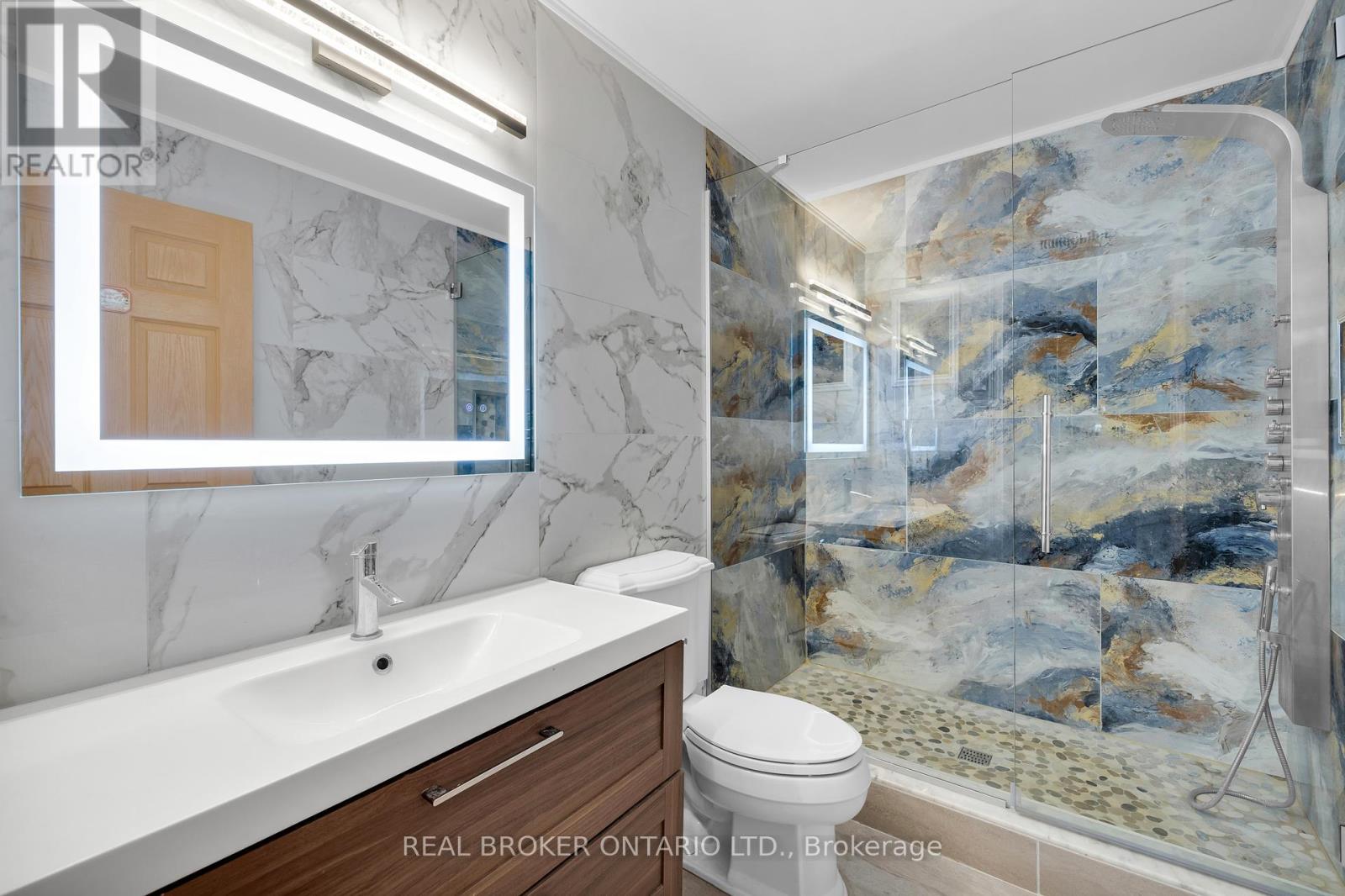 Photo 2 of 164 Baillie Avenue, Ottawa ON