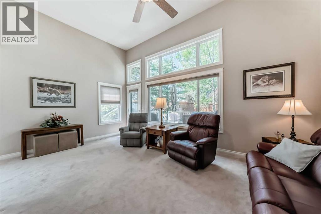 Single Family House 4 Level for Sale in  Dover Mews SE Dover Calgary 