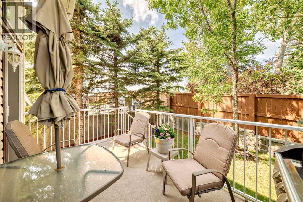 Single Family House 4 Level for Sale in  Dover Mews SE Dover Calgary 