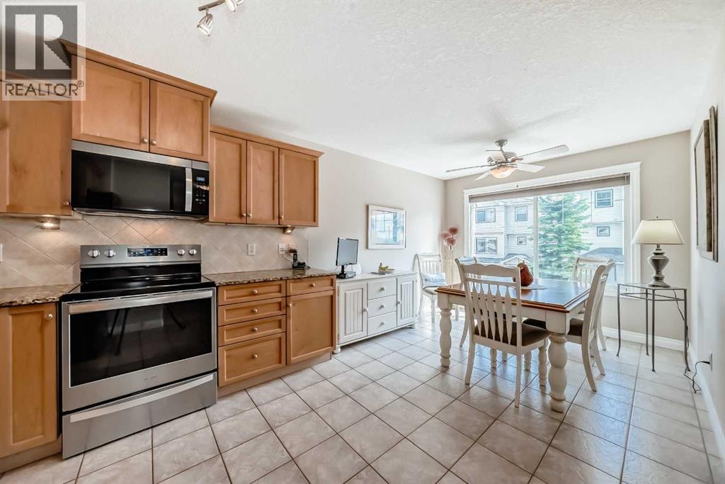 Single Family House 4 Level for Sale in  Dover Mews SE Dover Calgary 