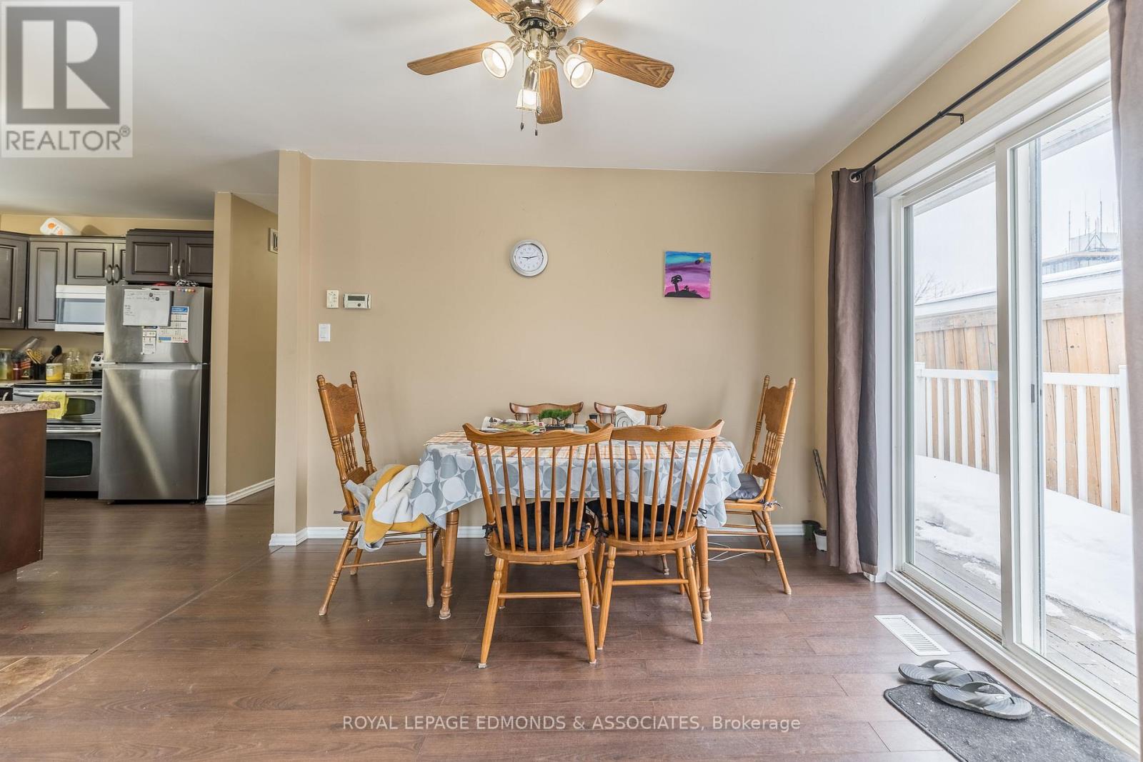 Photo 5 of 513 Broadview Drive, Pembroke ON
