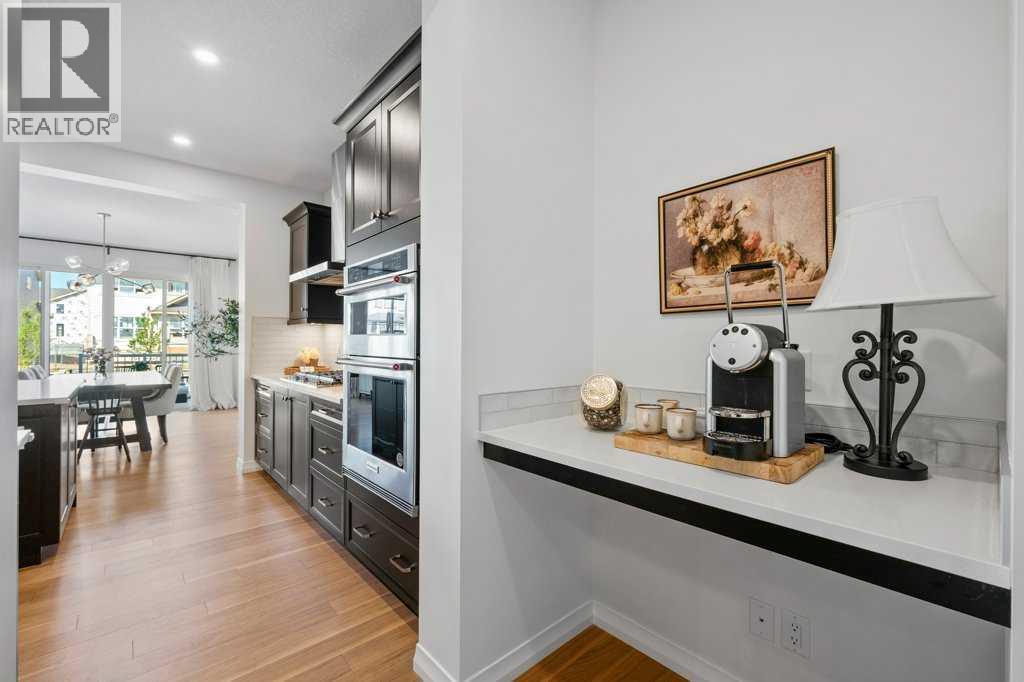 Photo 21 of 237 Magnolia Terrace Se, Calgary AB