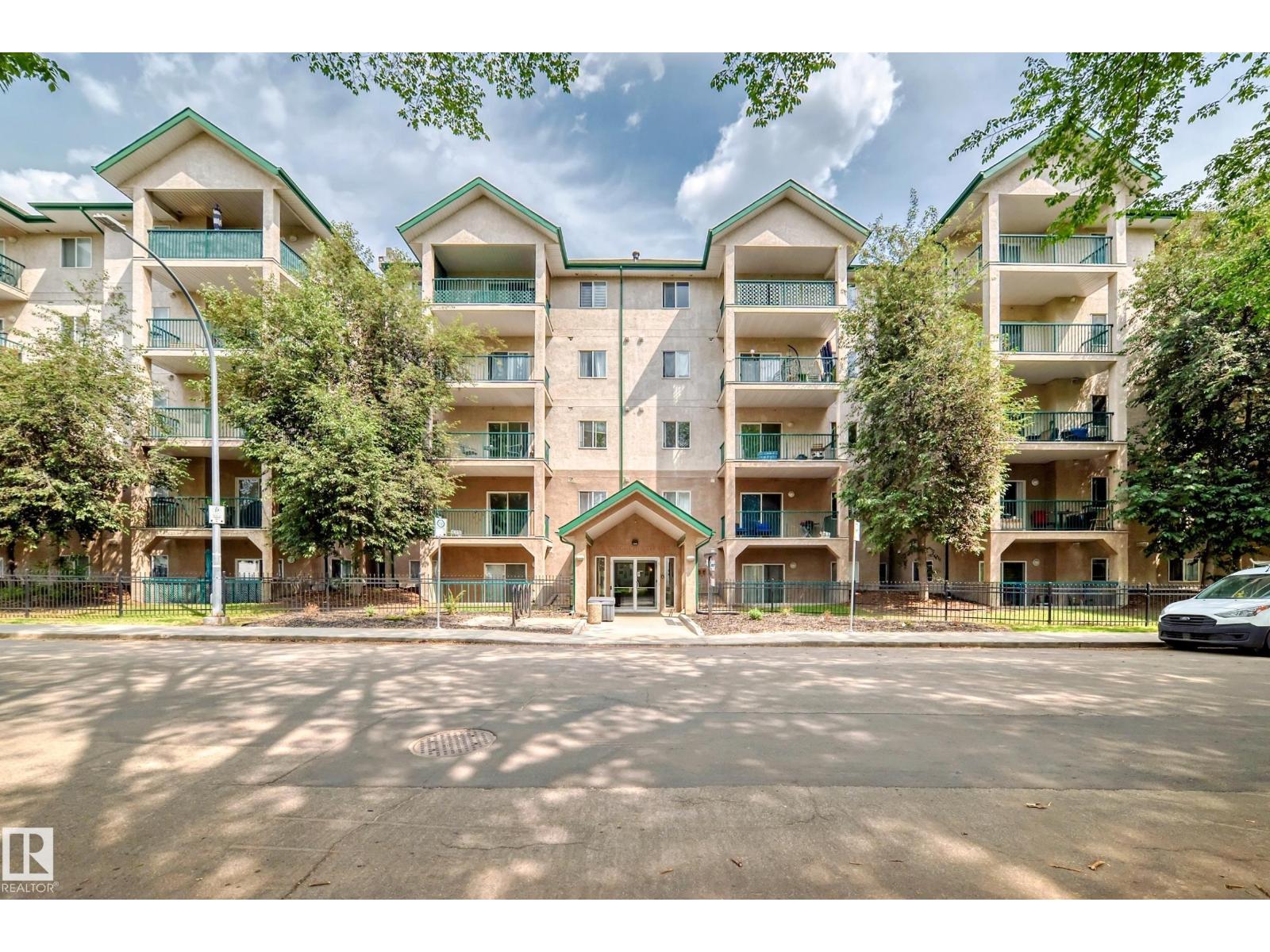 Photo 2 of 306 11325 83 St Nw, Edmonton AB
