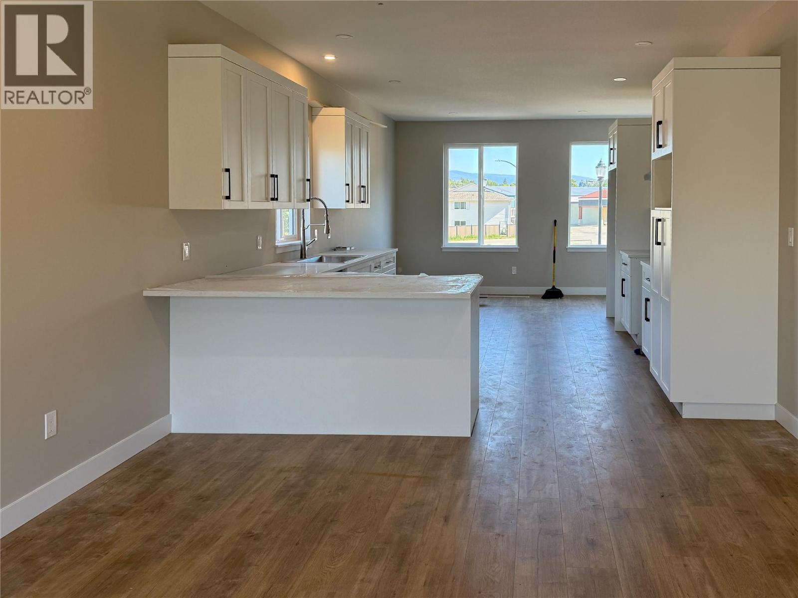 Photo 4 of 302 Brooke Drive Unit Lot B, Chase BC
