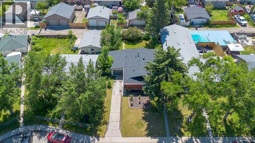 Single Family House Bungalow for Sale in  Foritana Road SE Forest Heights Calgary 