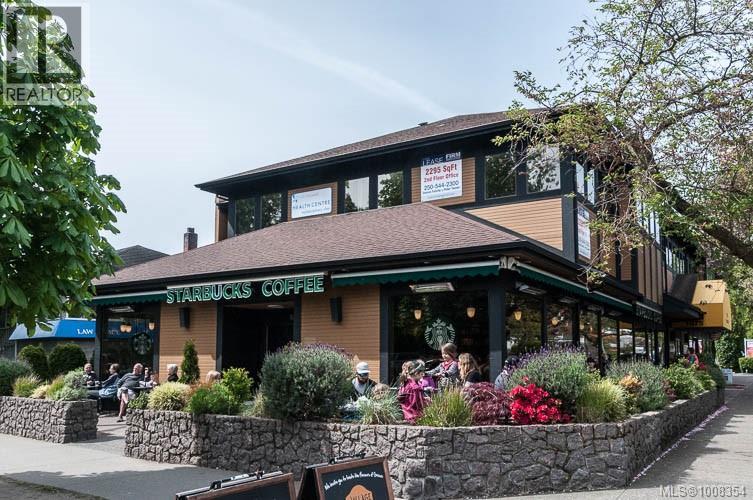 Photo 41 of 302 1024 Fairfield Rd, Victoria BC