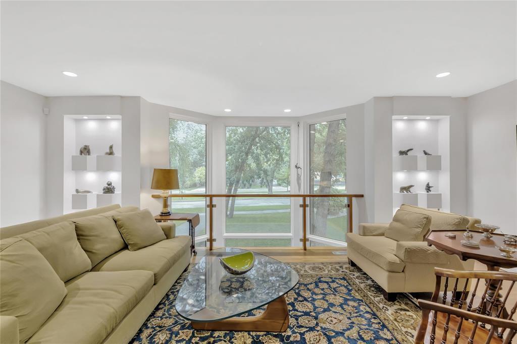 Photo 9 of 1324 Wellington Crescent, Winnipeg MB