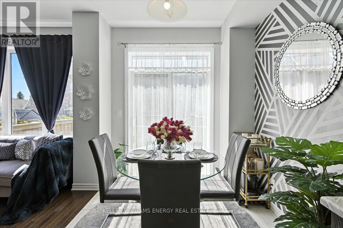 Photo 17 of 6 Marlborough Street, Whitby ON