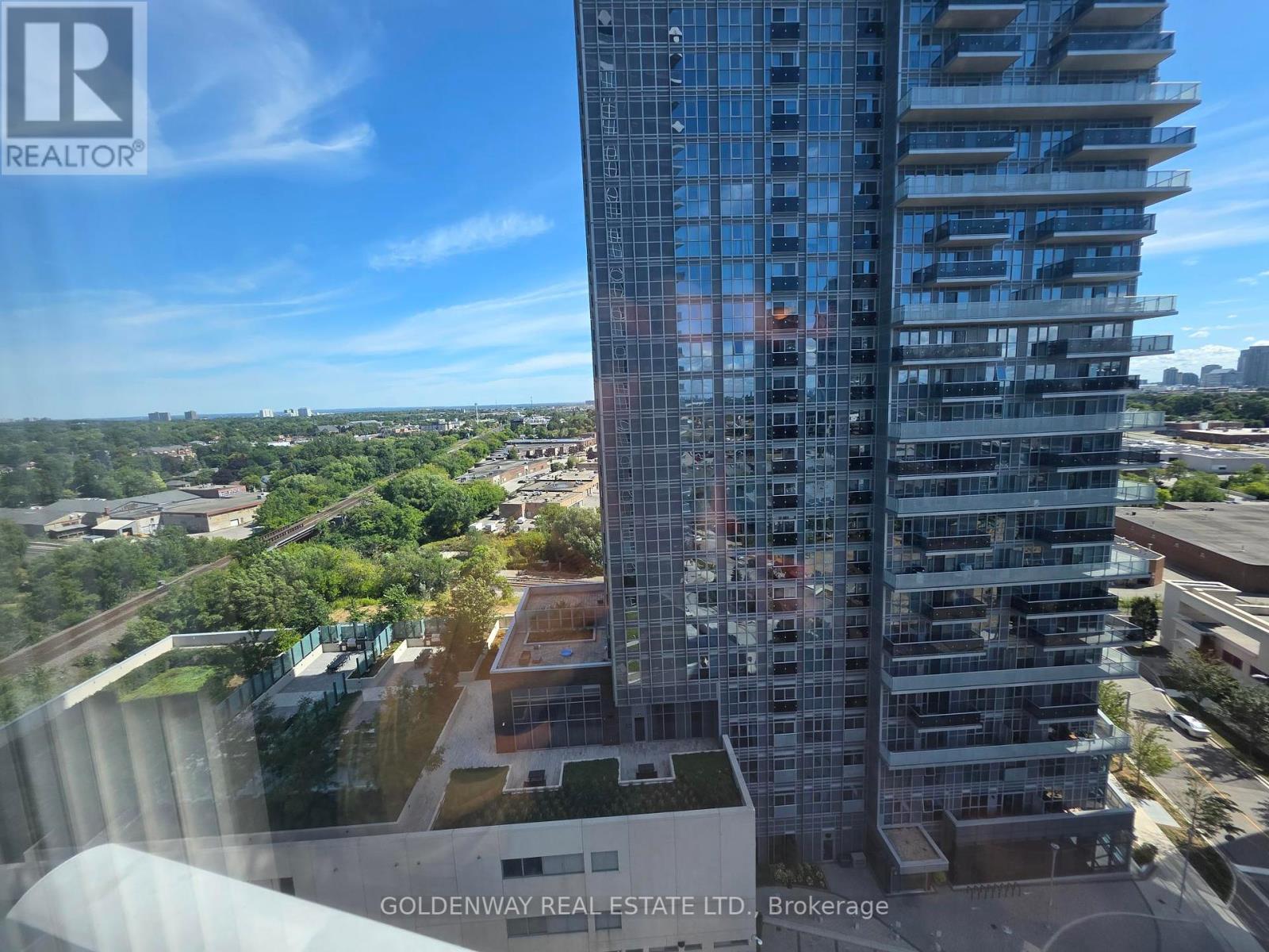 Photo 18 of 1401 255 Village Green Square, Toronto ON