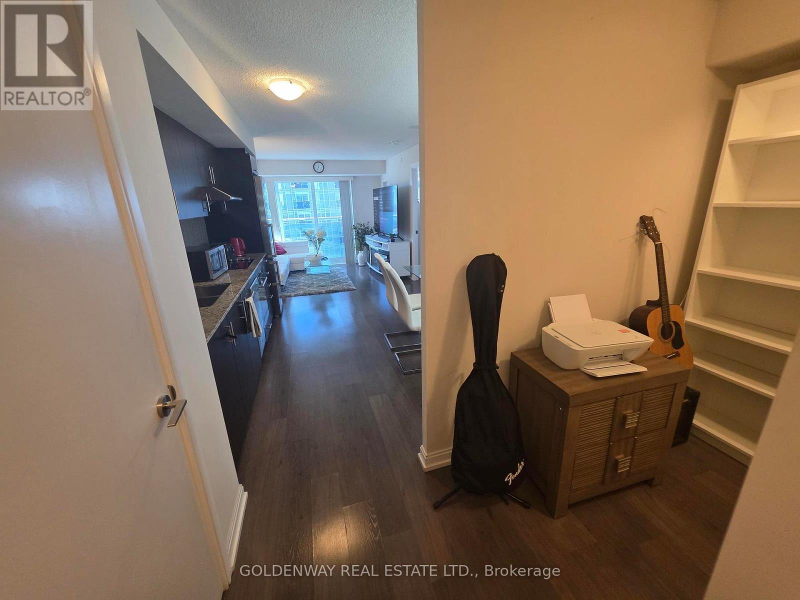 Photo 15 of 1401 255 Village Green Square, Toronto ON