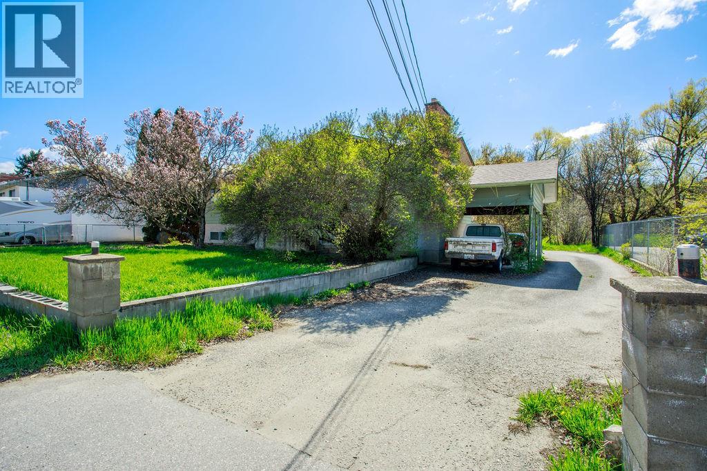  3706 24 Avenue, Vernon