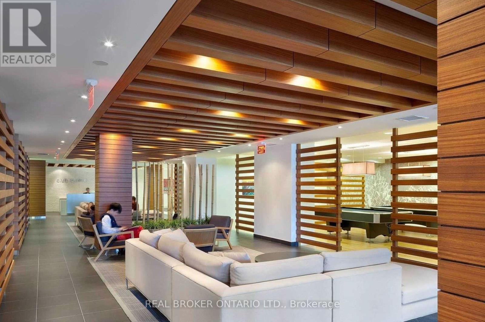 Photo 10 of 3203 15 Iceboat Terrace, Toronto ON