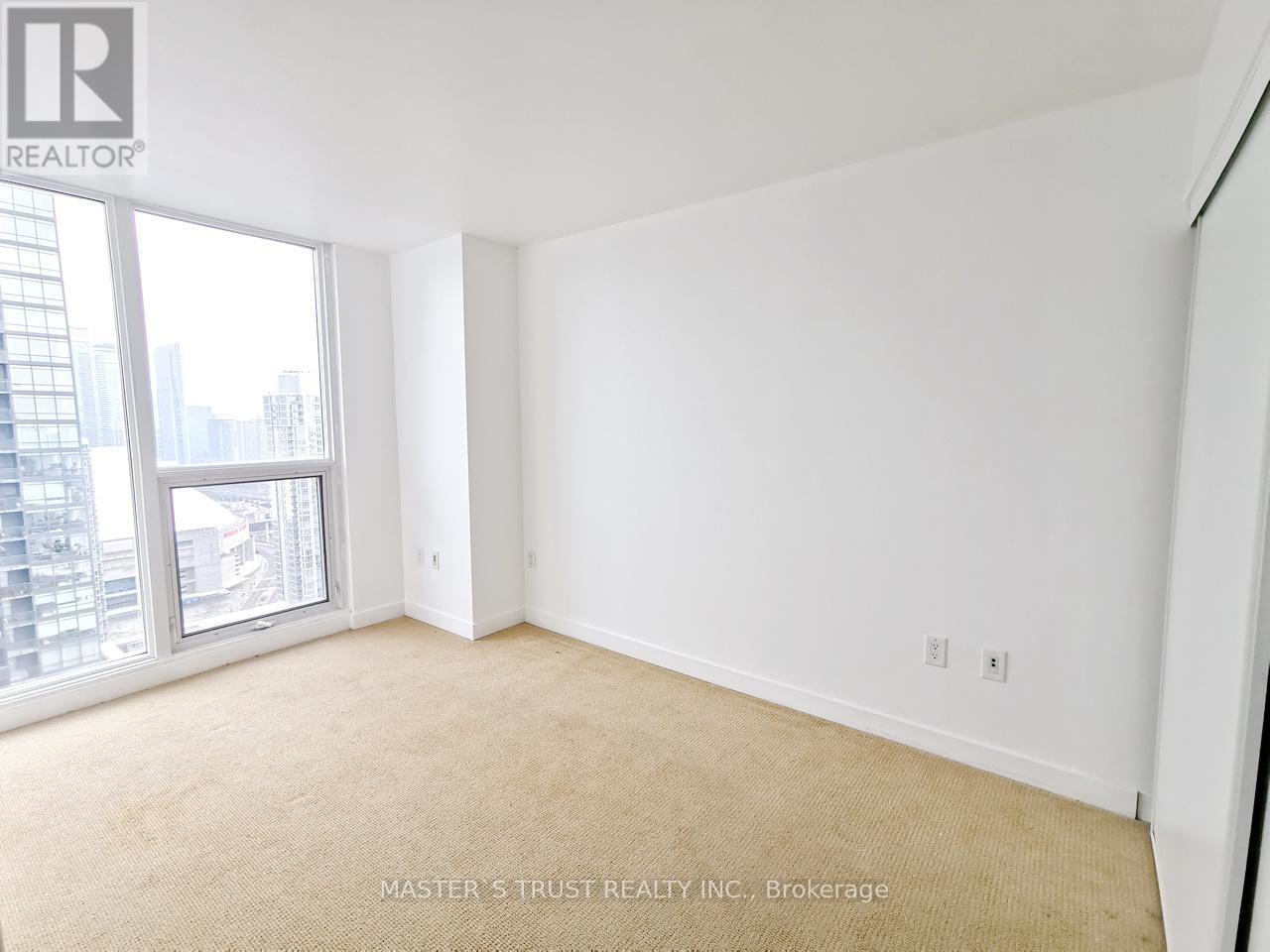 Photo 10 of 4101 25 Capreol Court, Toronto ON