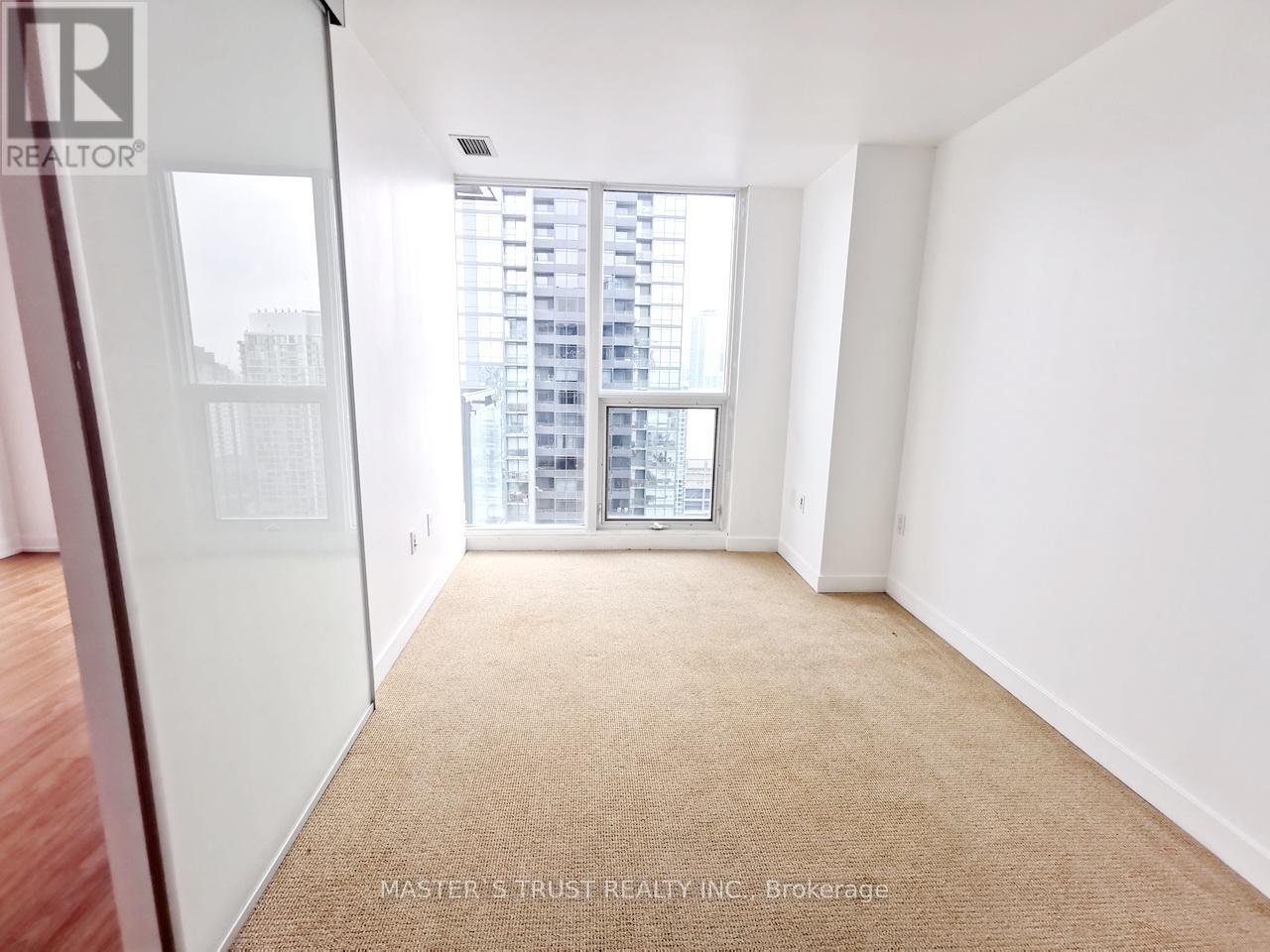 Photo 11 of 4101 25 Capreol Court, Toronto ON
