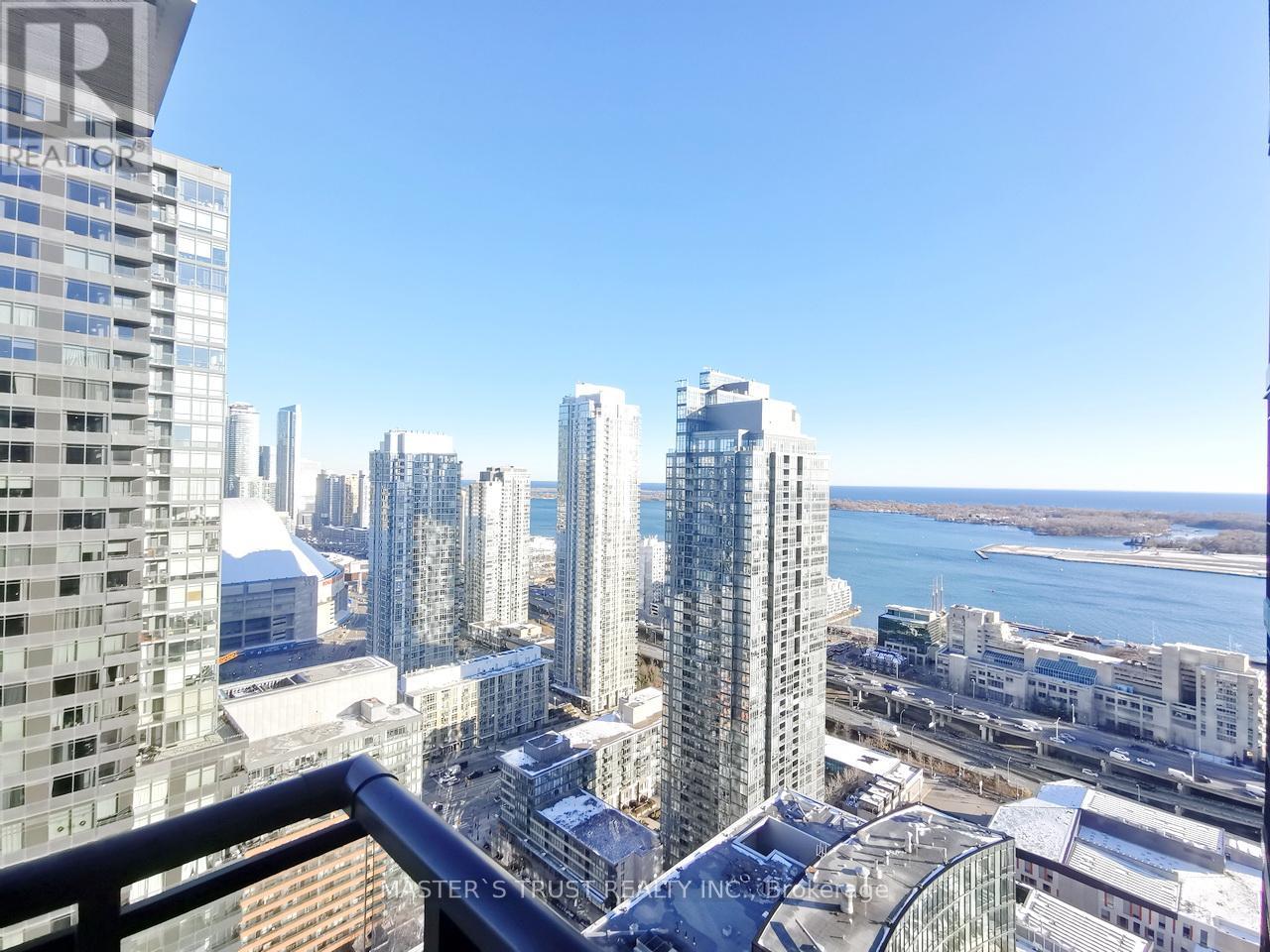 Photo 17 of 4101 25 Capreol Court, Toronto ON