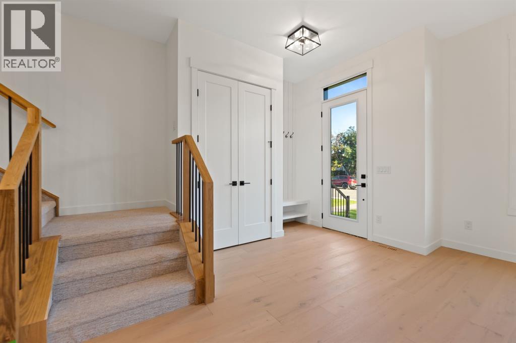 Single Family House for Sale in   Avenue SW Richmond Calgary 