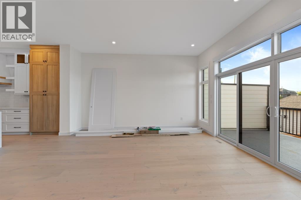 Single Family House for Sale in   Avenue SW Richmond Calgary 