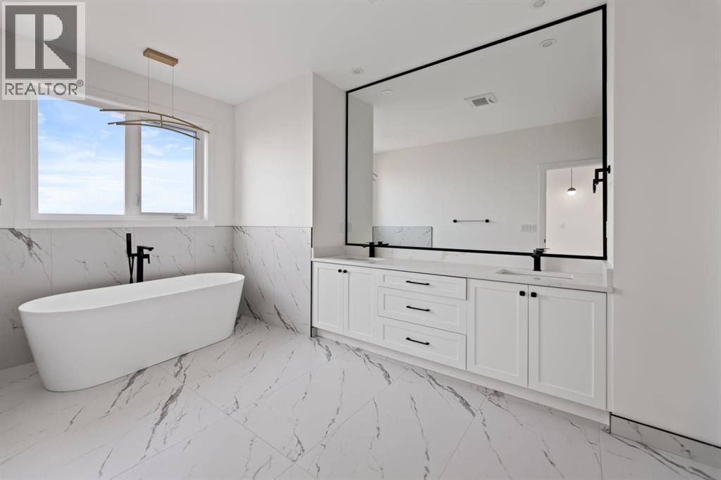 Single Family House for Sale in   Avenue SW Richmond Calgary 