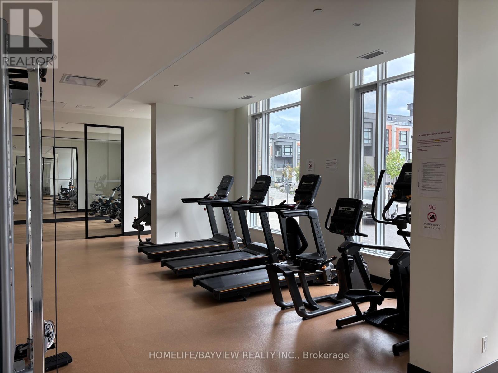 Photo 18 of 930 2 David Eyer Road, Richmond Hill ON