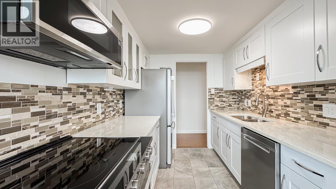 Photo 9 of 2204 4160 Sardis Street, Burnaby BC