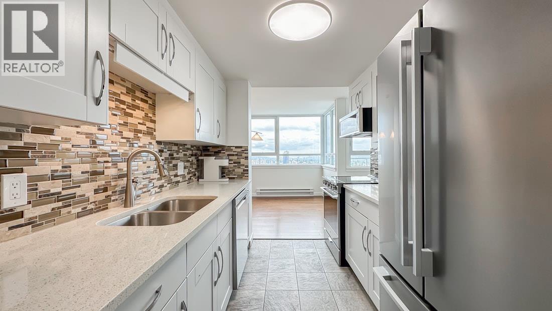 Photo 2 of 2204 4160 Sardis Street, Burnaby BC