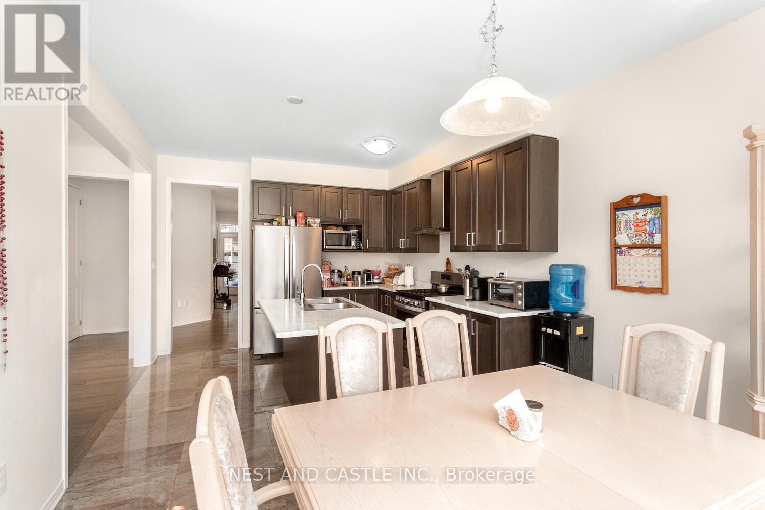 Photo 12 of 146 Cactus Crescent, Hamilton ON