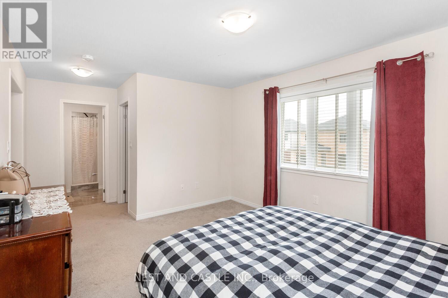 Photo 15 of 146 Cactus Crescent, Hamilton ON