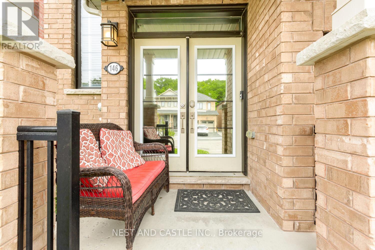 Photo 3 of 146 Cactus Crescent, Hamilton ON