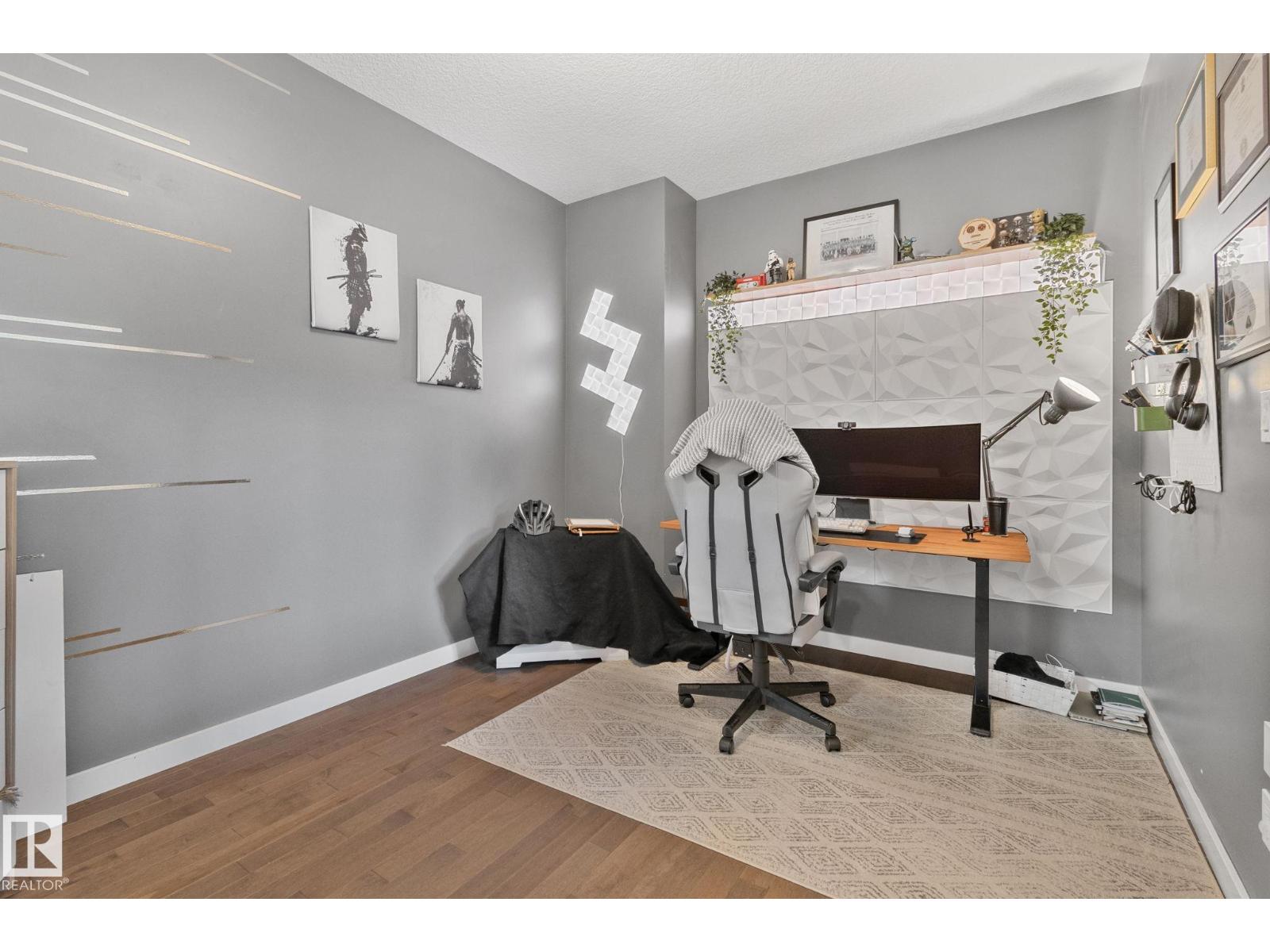 Photo 13 of 3936 Claxton Lo Sw, Edmonton AB