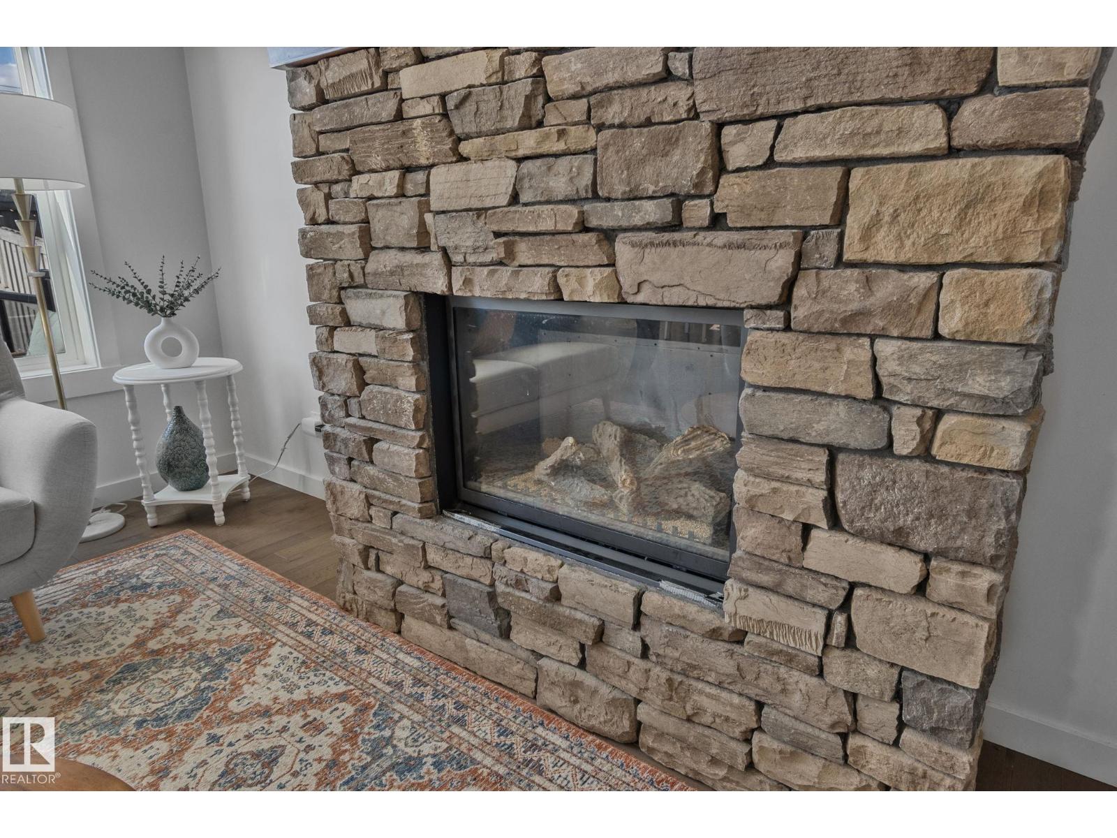 Photo 18 of 3936 Claxton Lo Sw, Edmonton AB