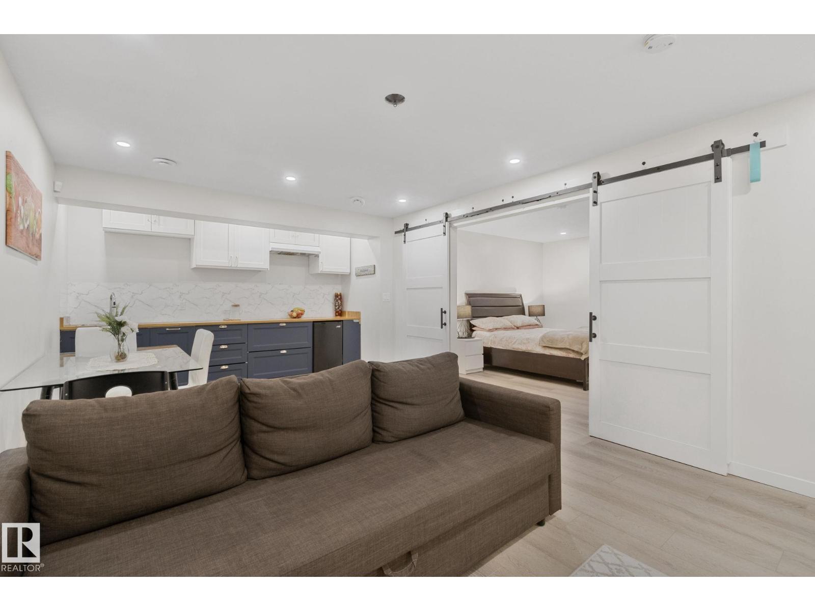 Photo 51 of 3936 Claxton Lo Sw, Edmonton AB