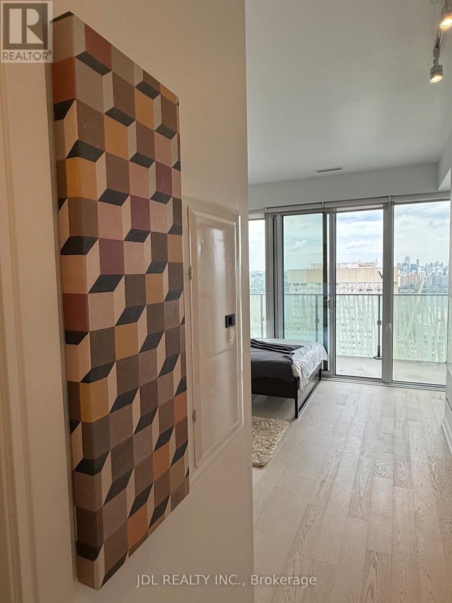 Photo 10 of 4107 42 Charles Street E, Toronto ON