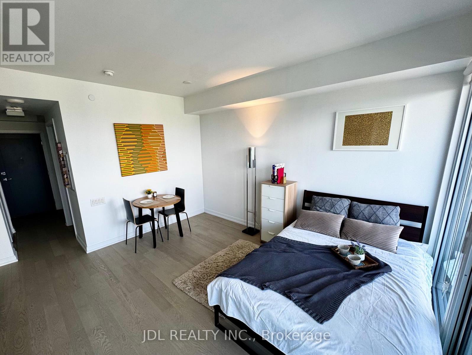 Photo 11 of 4107 42 Charles Street E, Toronto ON