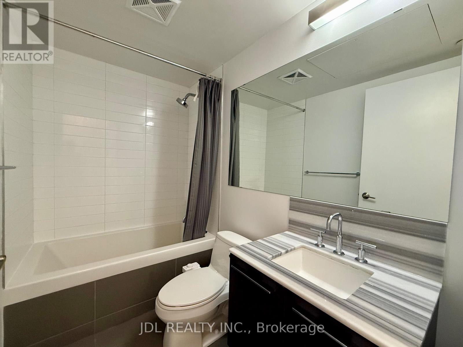 Photo 8 of 4107 42 Charles Street E, Toronto ON