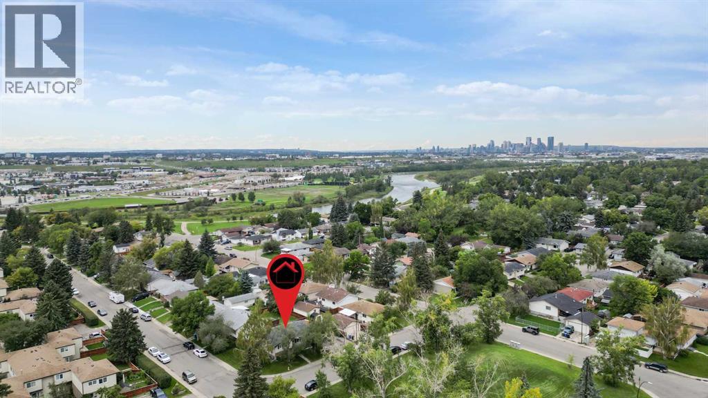 Single Family House Bungalow for Sale in  Lysander Crescent SE Ogden Calgary 