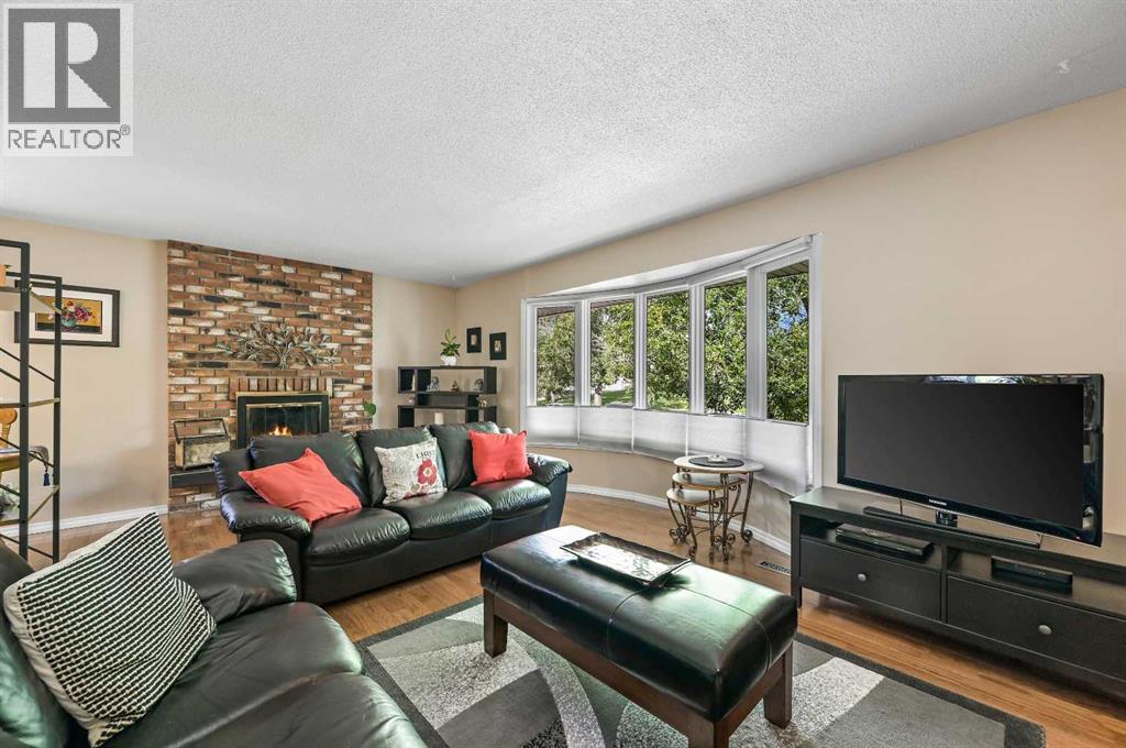 Single Family House Bungalow for Sale in  Lysander Crescent SE Ogden Calgary 