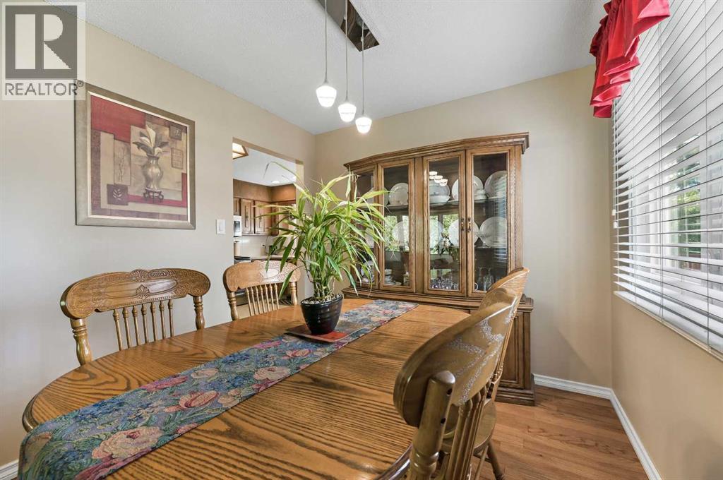 Single Family House Bungalow for Sale in  Lysander Crescent SE Ogden Calgary 