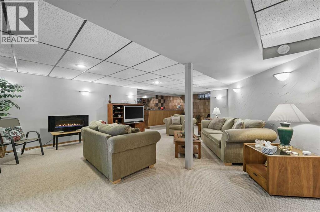 Single Family House Bungalow for Sale in  Lysander Crescent SE Ogden Calgary 