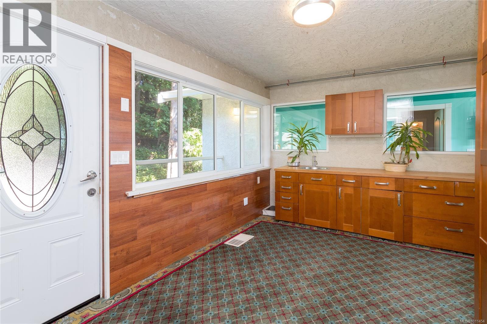 Photo 21 of 4964 Lochside Dr, Saanich BC