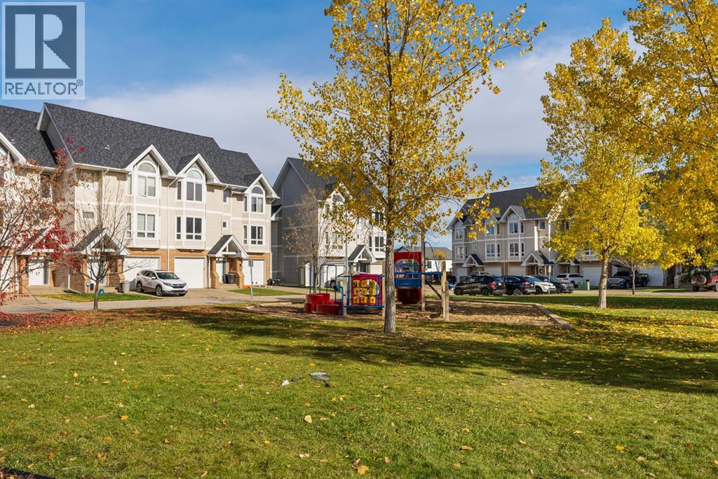Photo 3 of 47 97 Wilson Drive, Fort Mcmurray AB