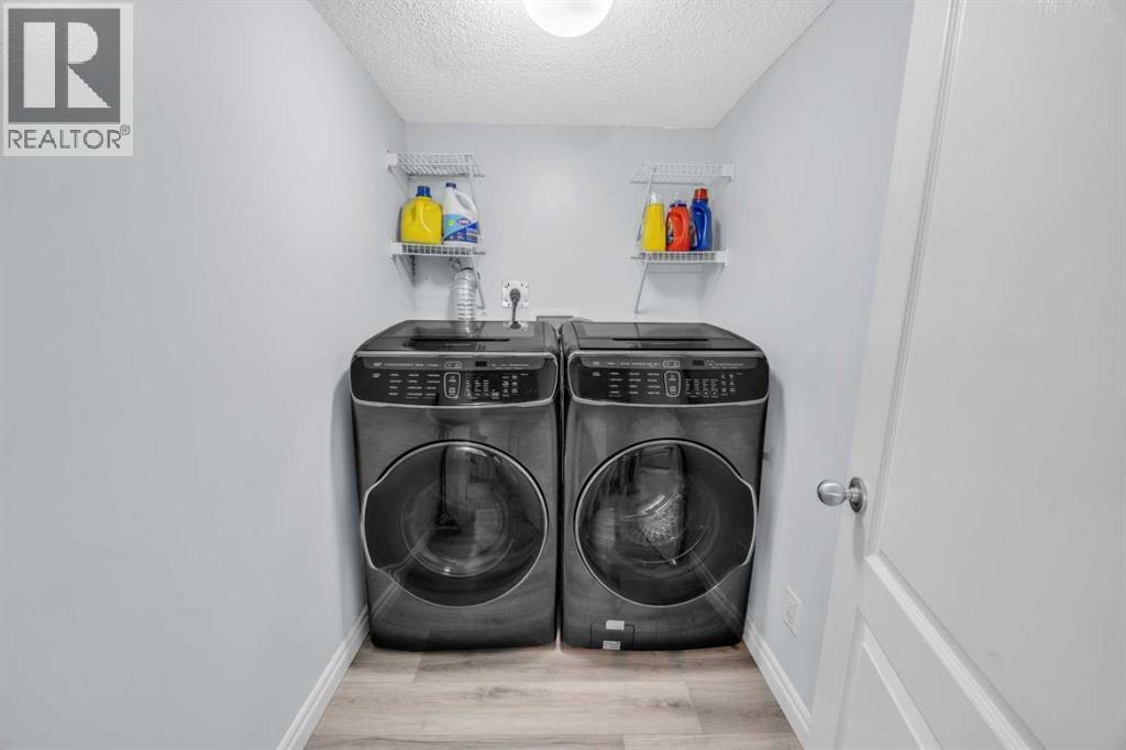 Single Family House for Sale in  Saddleland Drive NE Saddle Ridge Calgary 