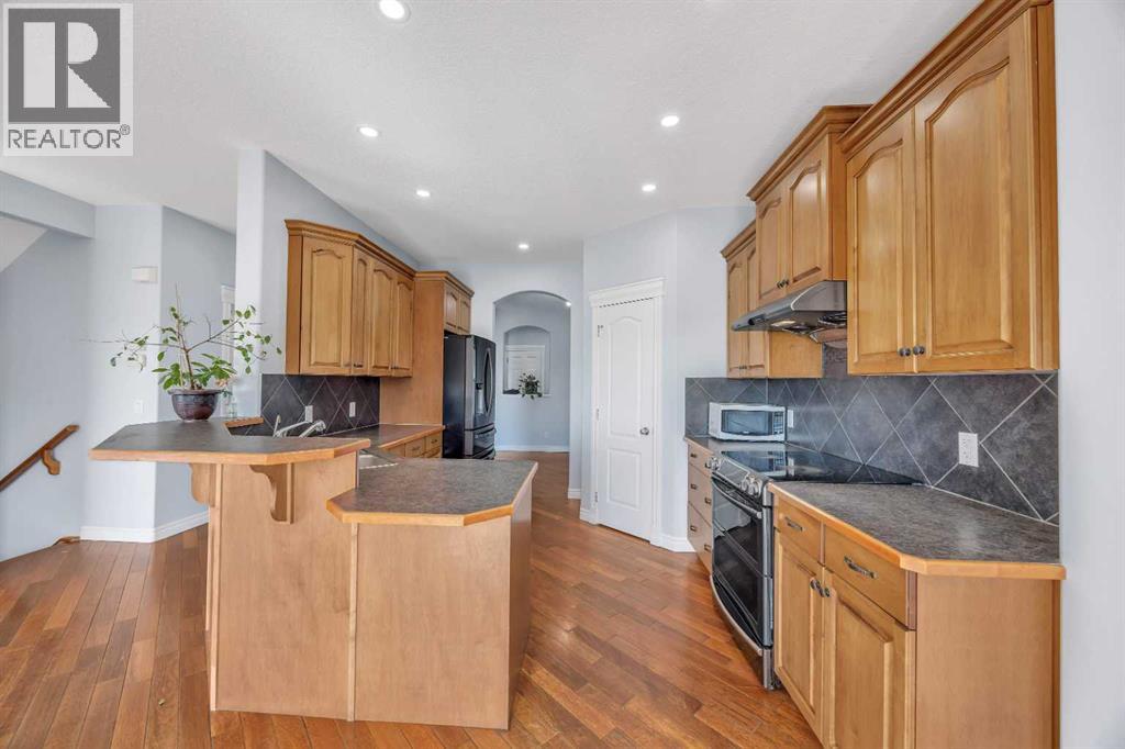 Single Family House for Sale in  Saddleland Drive NE Saddle Ridge Calgary 