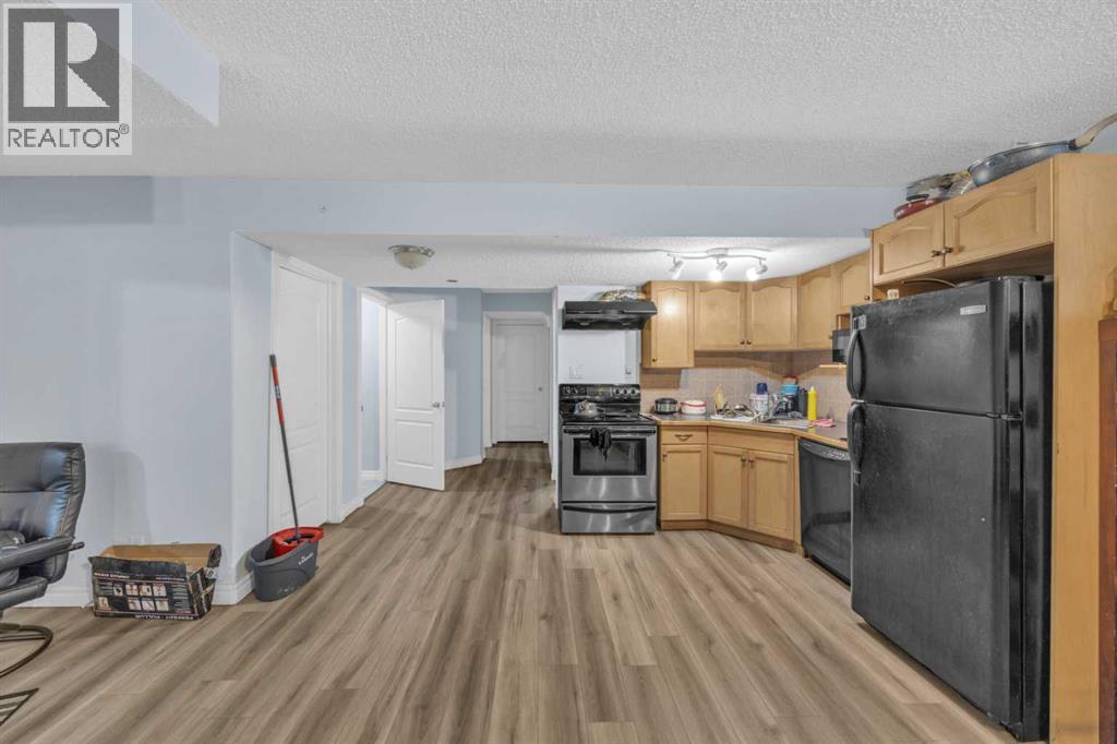 Single Family House for Sale in  Saddleland Drive NE Saddle Ridge Calgary 